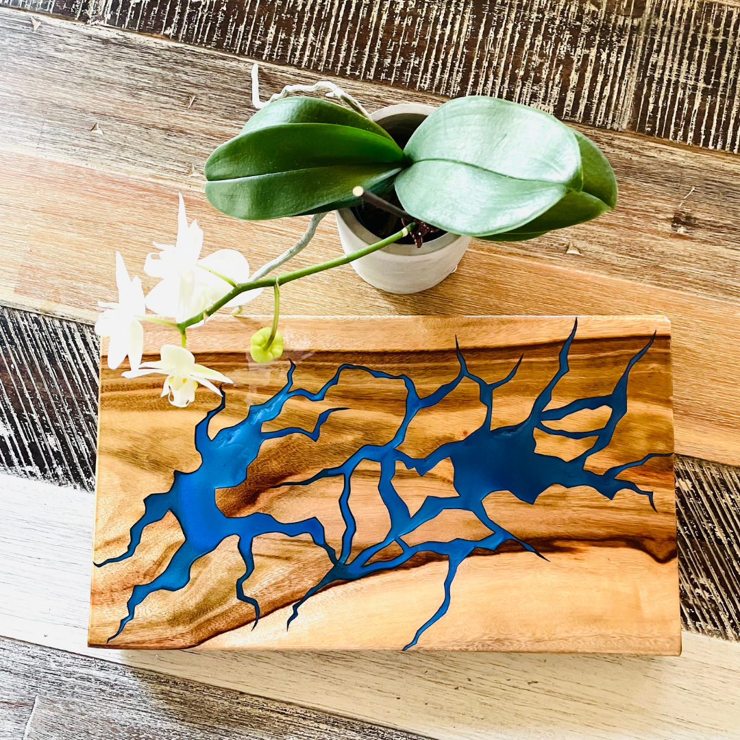 Camphor Stroke Lines Resin Board
