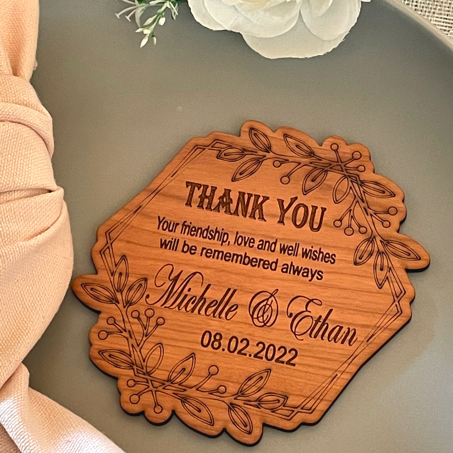 Wooden Floral Hexagone Thank You Card For Wedding Decoration